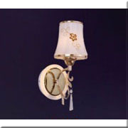 Đèn gắn tường chụp thủy tinh VK 2012