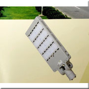 Đèn Đường Chiếu Sáng TP 8806 580x300x110