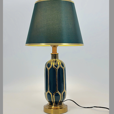 Đèn để bàn, tủ đầu giường đọc sách thân sứ màu xanh lá chụp vải cao 55cm DB72