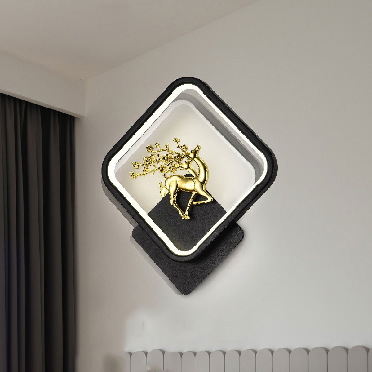 Đèn Tường led con hưu trong hình thoi V 5752 Ø240xH290