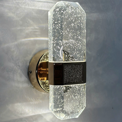 Đèn gắn tường pha lê nguyên khối cao 23cm led 7W VP123