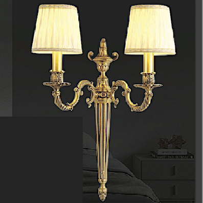 Đèn đôi gắn tường thân đồng chao vải xếp li phong cách tân cổ điển VDC06