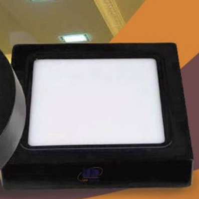 Đèn LED vuông viền đen gắn nổi 18W cạnh 22cm ánh sáng trung tính 006